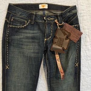 Antik jeans NWT size 25